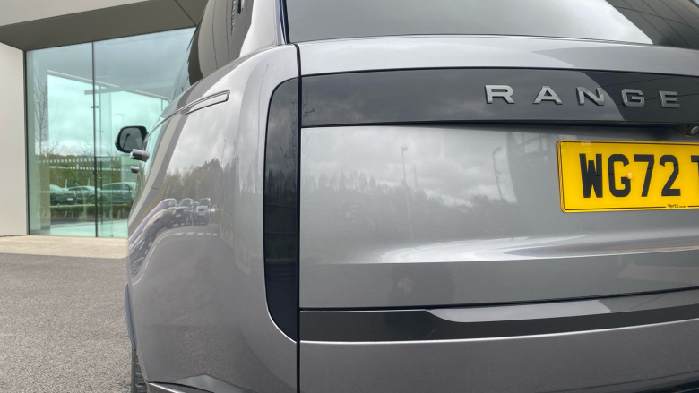 Land Rover Range Rover 4.4 P530 V8 Autobiography 4dr Auto Petrol Estate